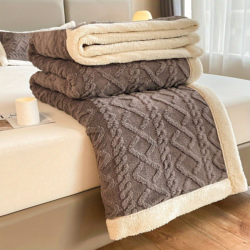 Jacquard Knit Polyester Bed Blanket with Geometric Pattern Thick Fleece Throw for All-Season Sofa Bed Cover