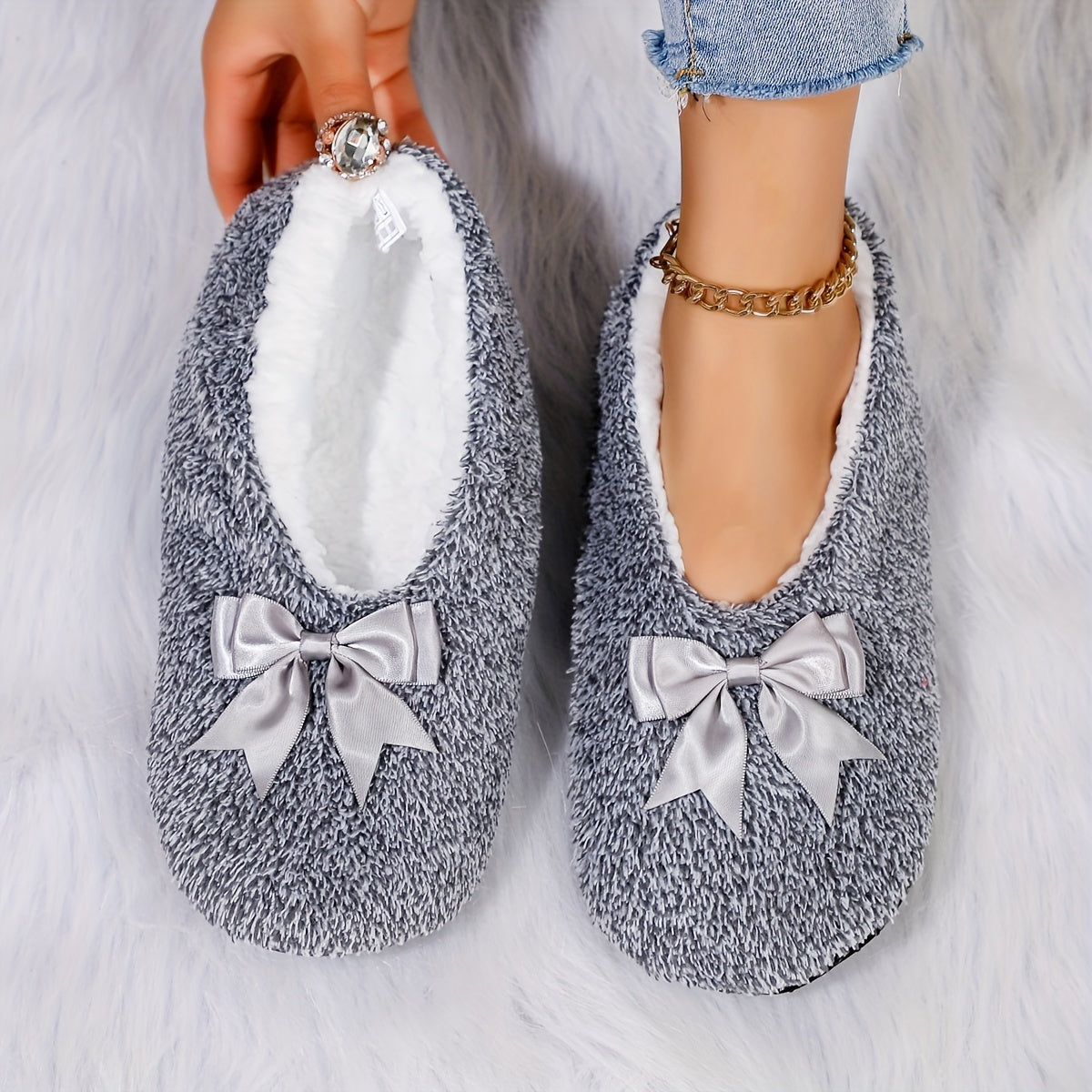 Women Cozy Slippers Fabric House Shoes Soft Plush Non-Slip Indoor