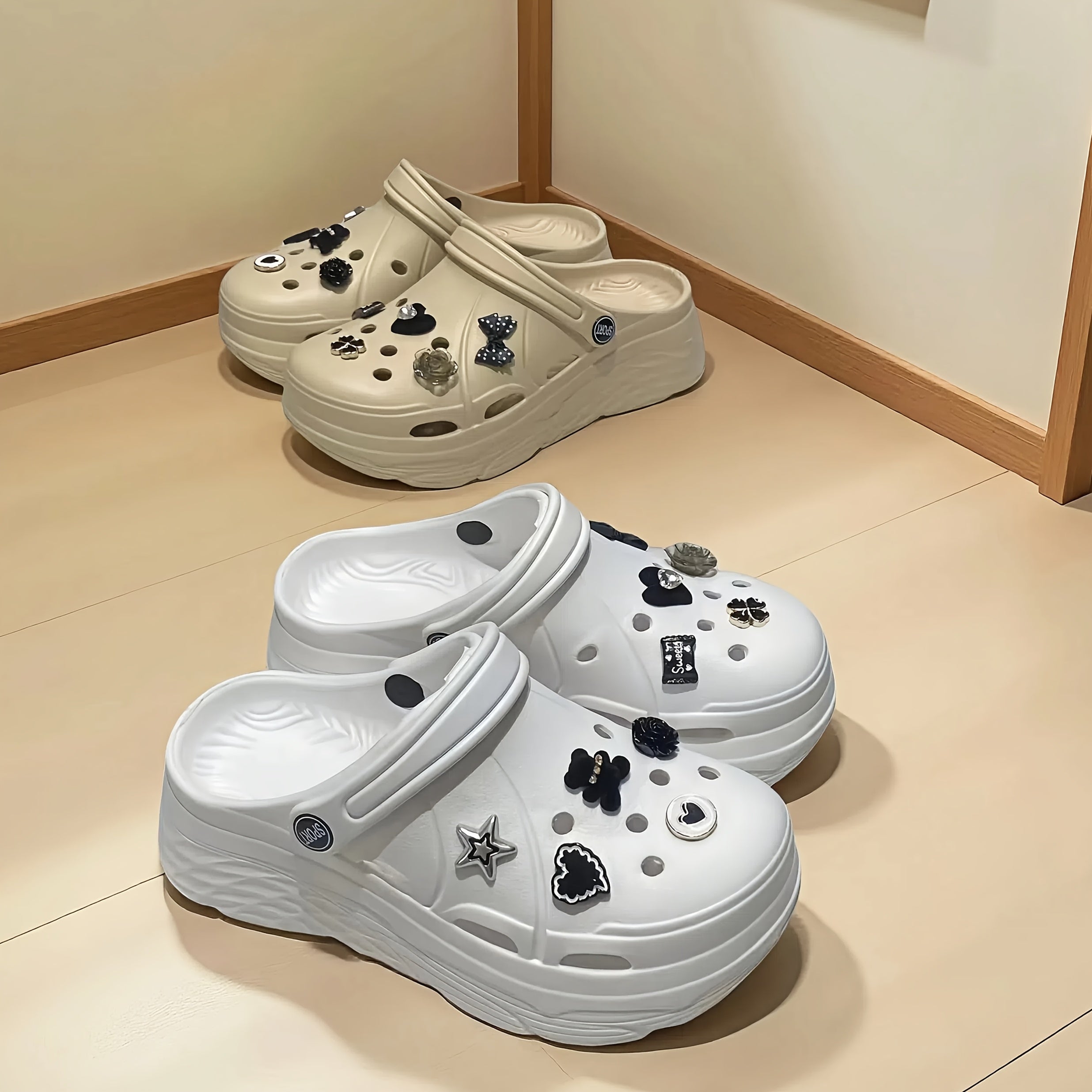 Women's Summer Fashion Shoes Black Illustration Casual Block Heel