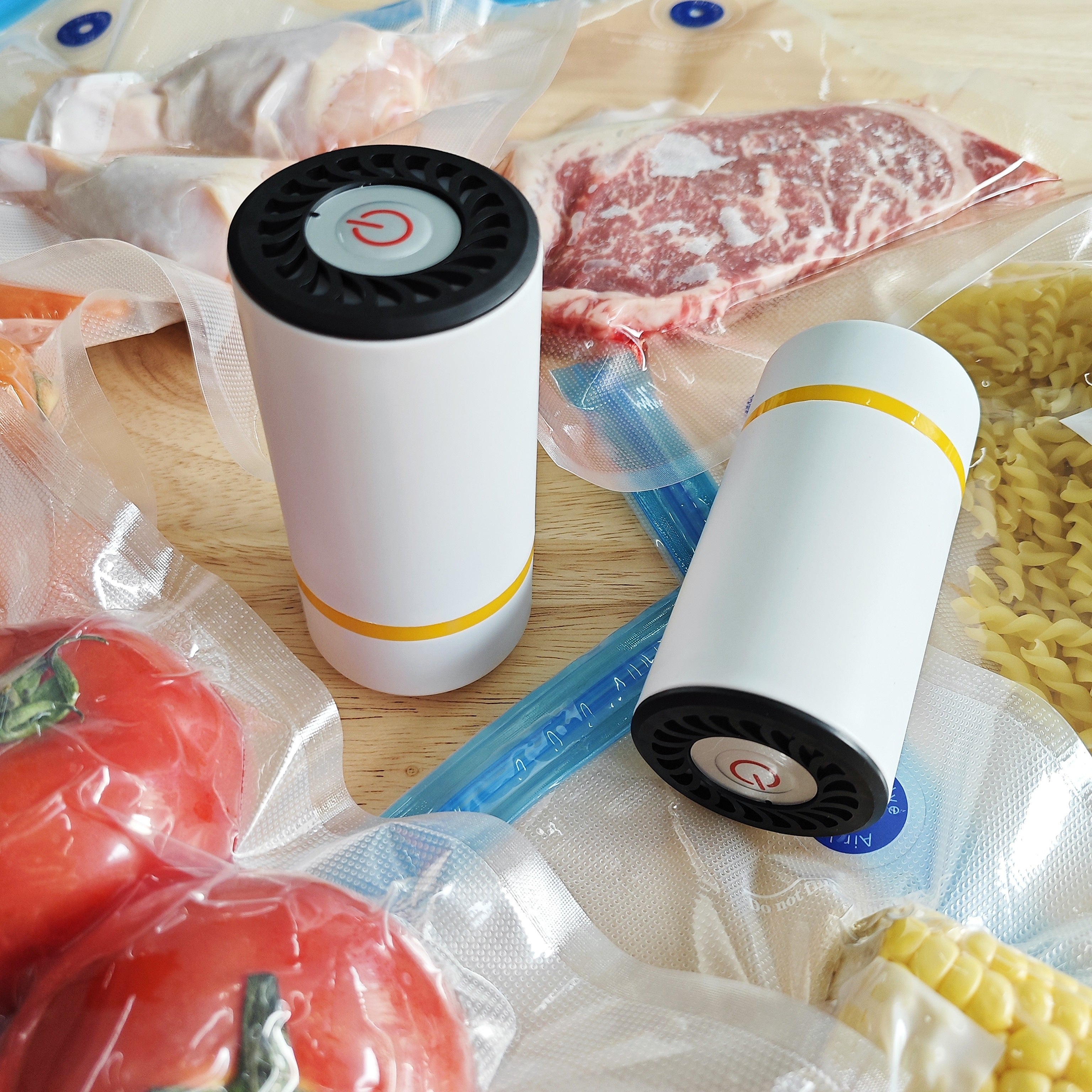 Portable Electric Vacuum Sealer with Reusable Bags for Food Storage and Meal Prep