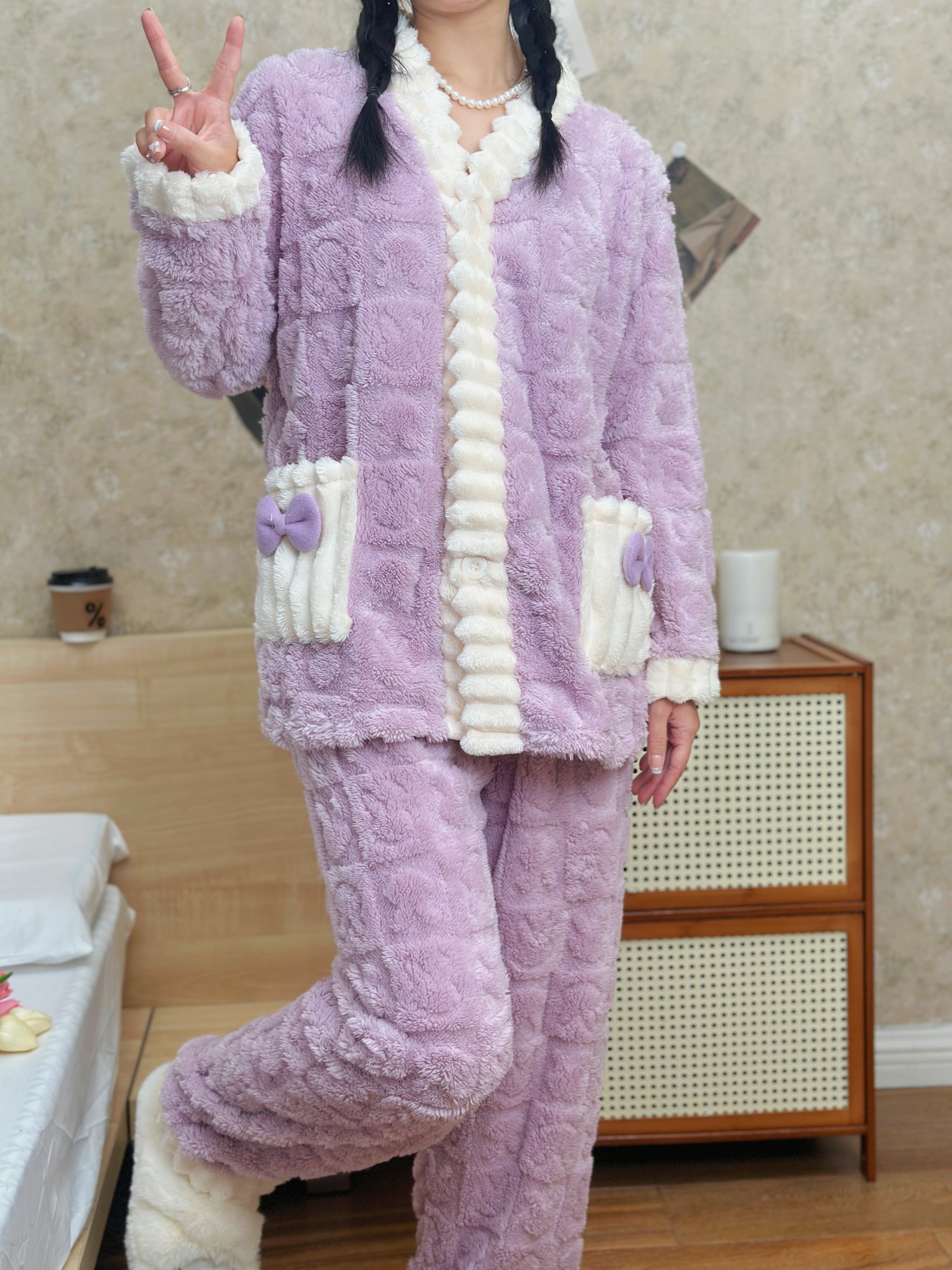 Conjunto de pijama de felpa con escote en V de mujer, con patrón de conejo y lazo, para ropa de dormir de otoño e invierno