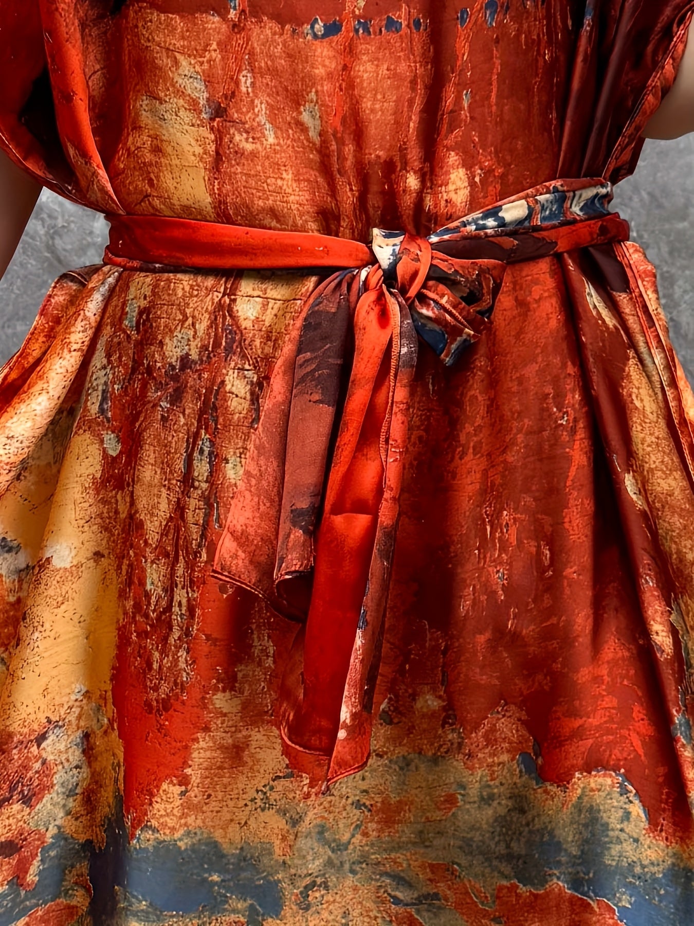 Plus o'lchamli maxi kaftan kiyi abstrakt bosma oqimli qulay yozgi