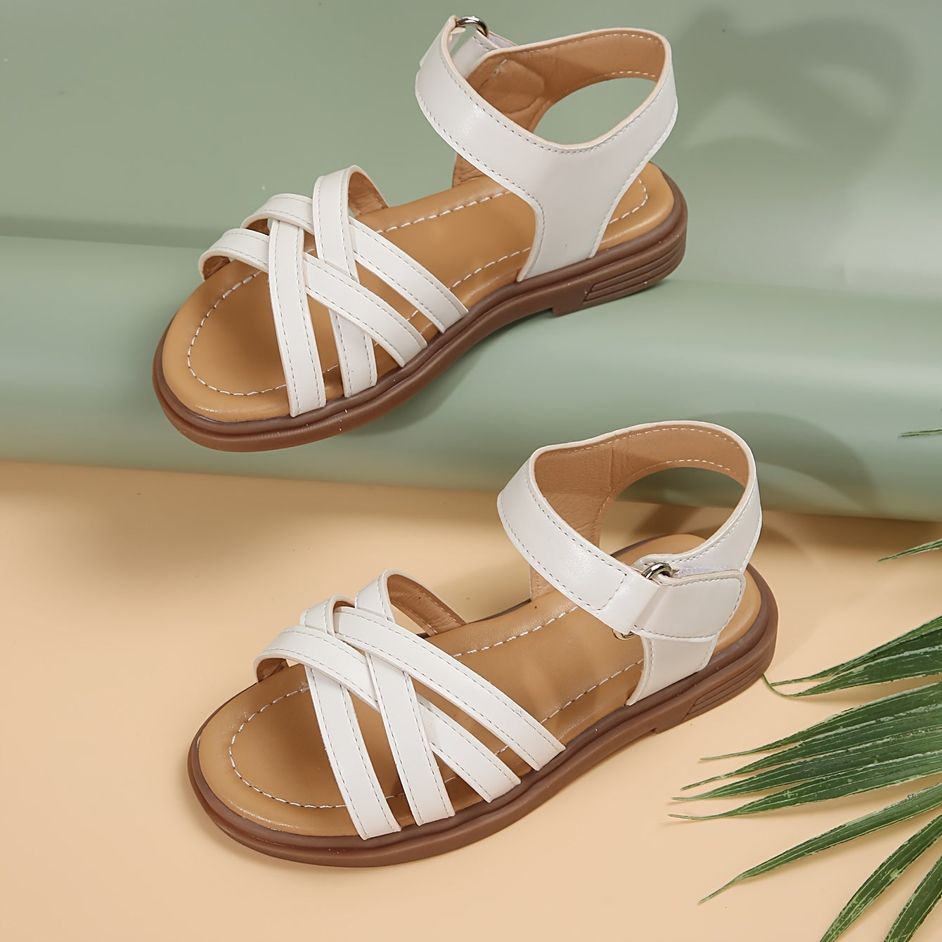 Girls' Summer Open Toe Sandals Solid Color Lightweight Breathable Casual Beach Shoes