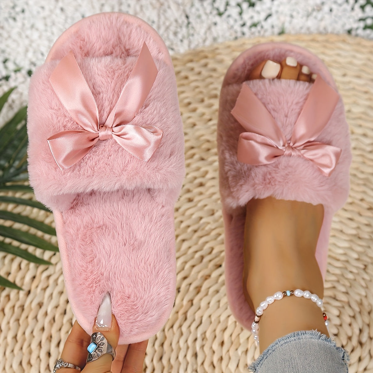Women Plush Slippers Soft Faux Fur Bowknot All-Season Comfort