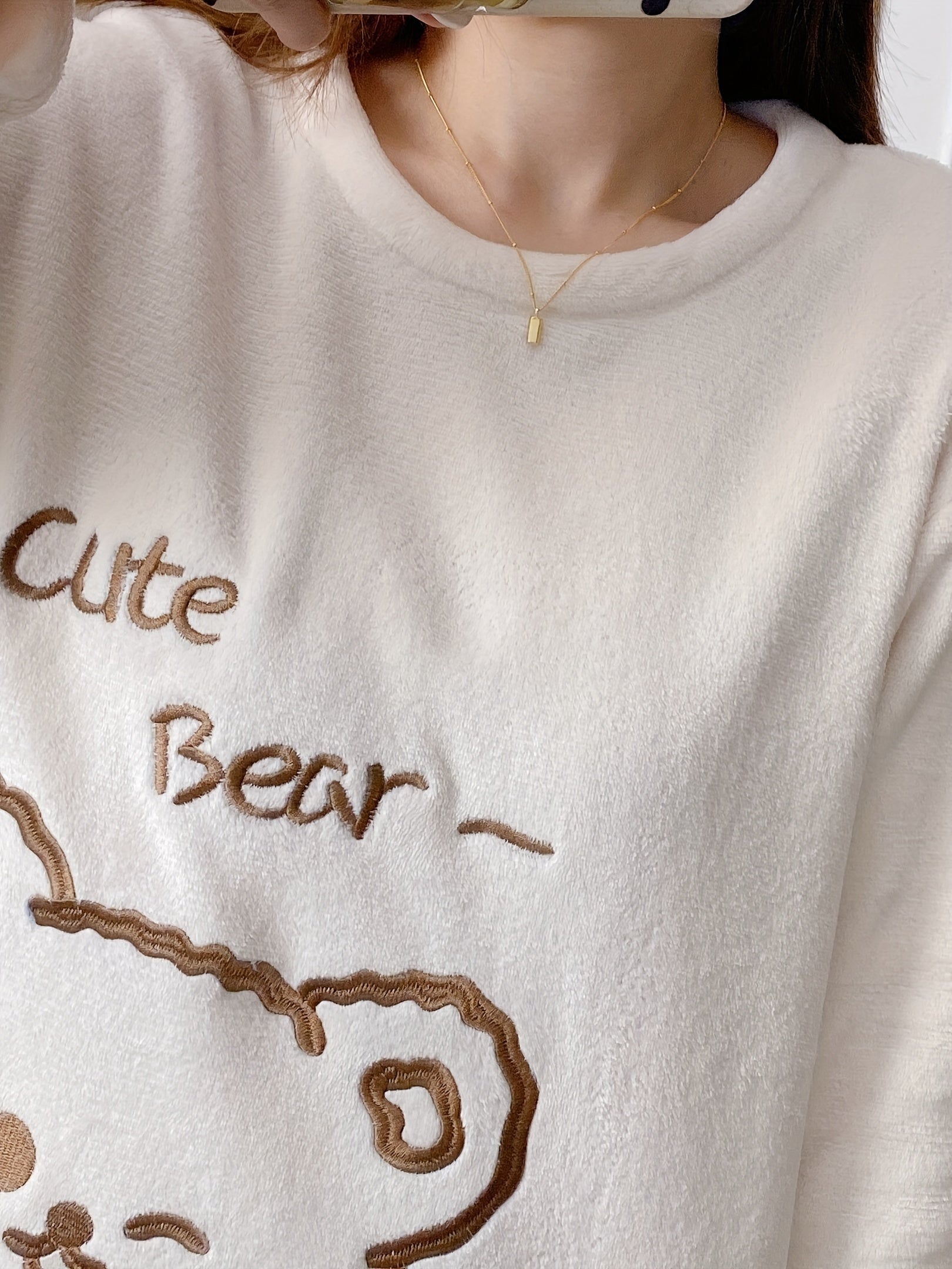 Conjunto de pijama de felpa para mujer con patrón de dibujos animados y letras para adolescentes en otoño e invierno