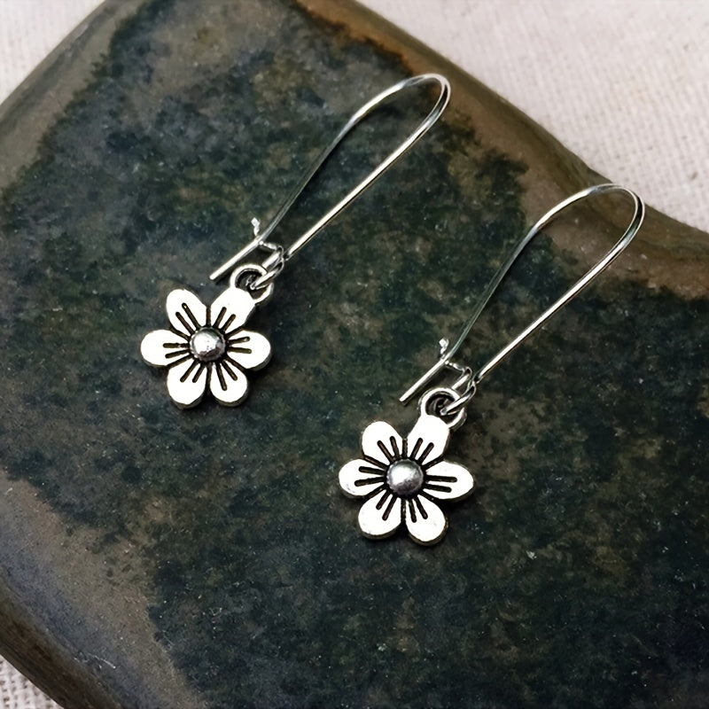 Women's Silver Flower Earrings Dangle Small Daisy Jewelry Accessories