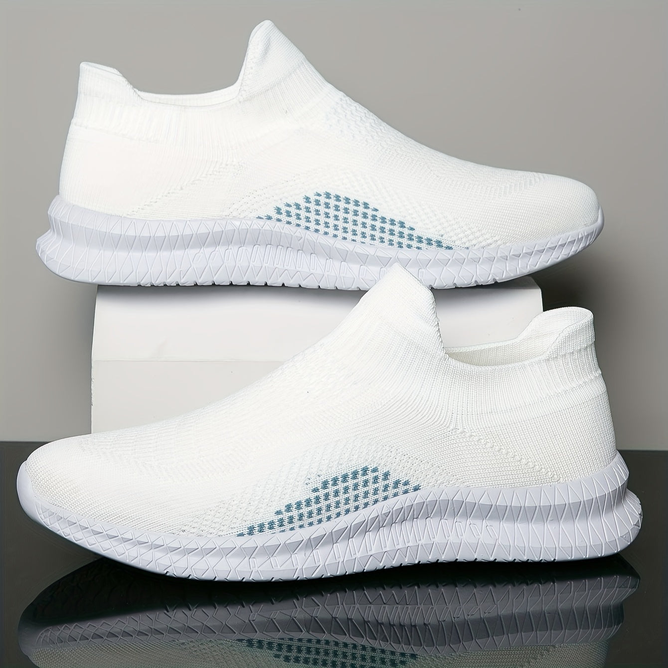 Men's Slip-On Sock Shoes Breathable Non-Slip Casual Outdoor Fabric Low Top