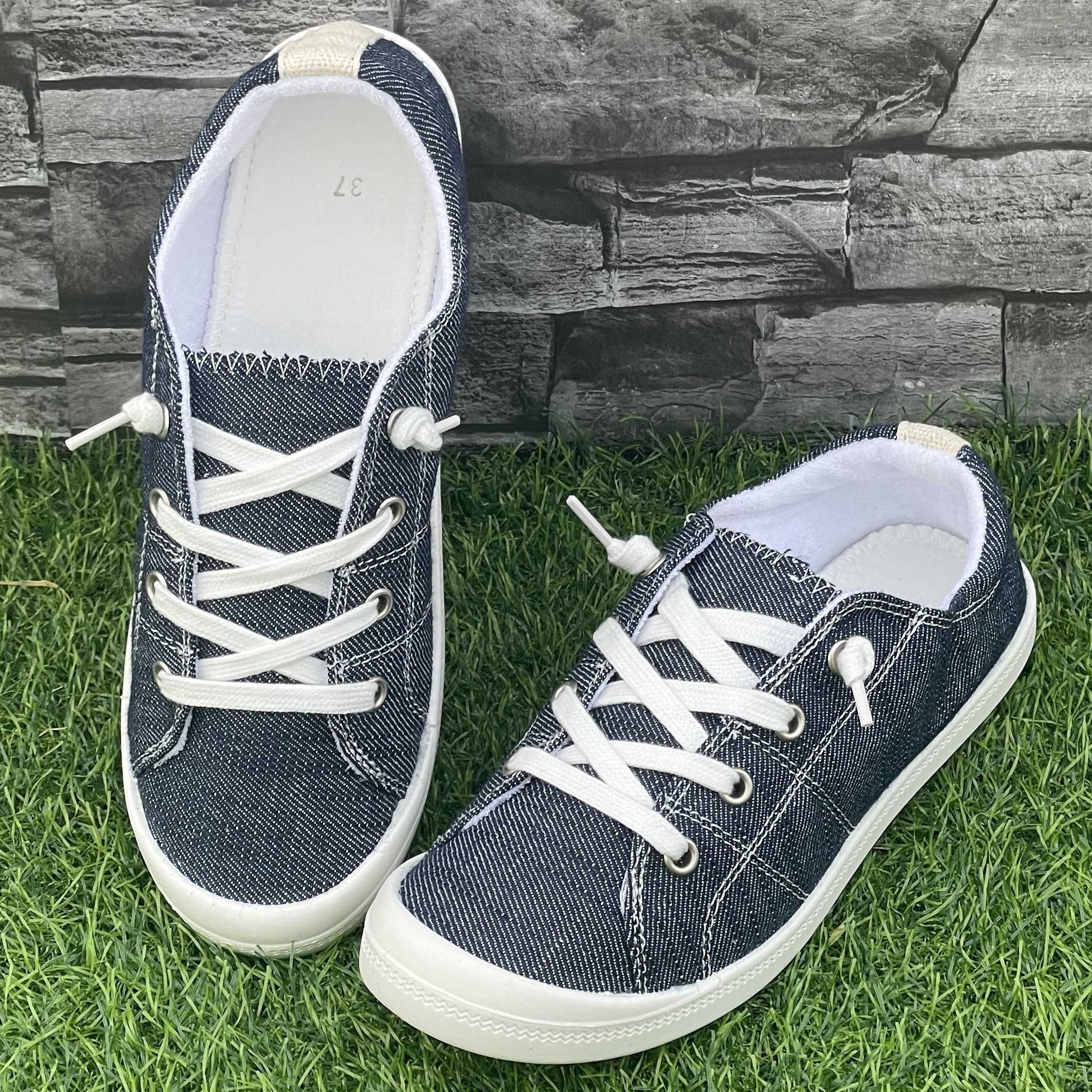 Women's Casual Solid Color Fabric Outdoor Work Shoes All-Season Lightweight