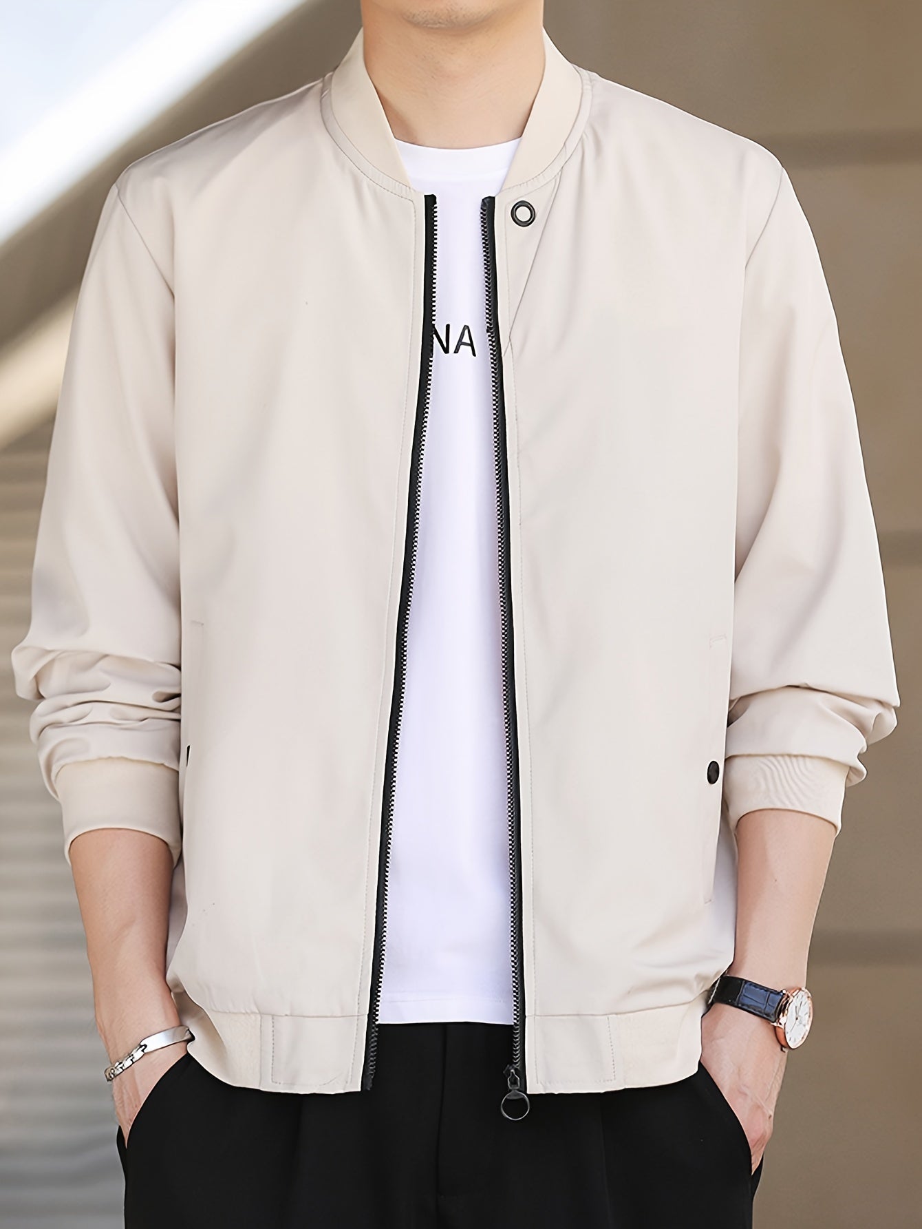 Men's Polyester Solid Band Collar Zip-up Jacket for Spring and Fall