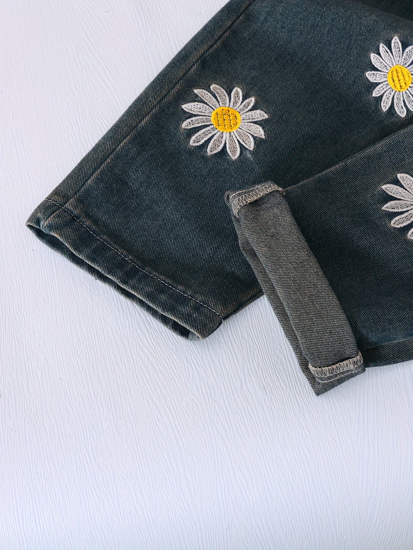 Kids Denim Pants with Daisy Embroidery Breathable Cotton Spring Summer Outdoor Wear