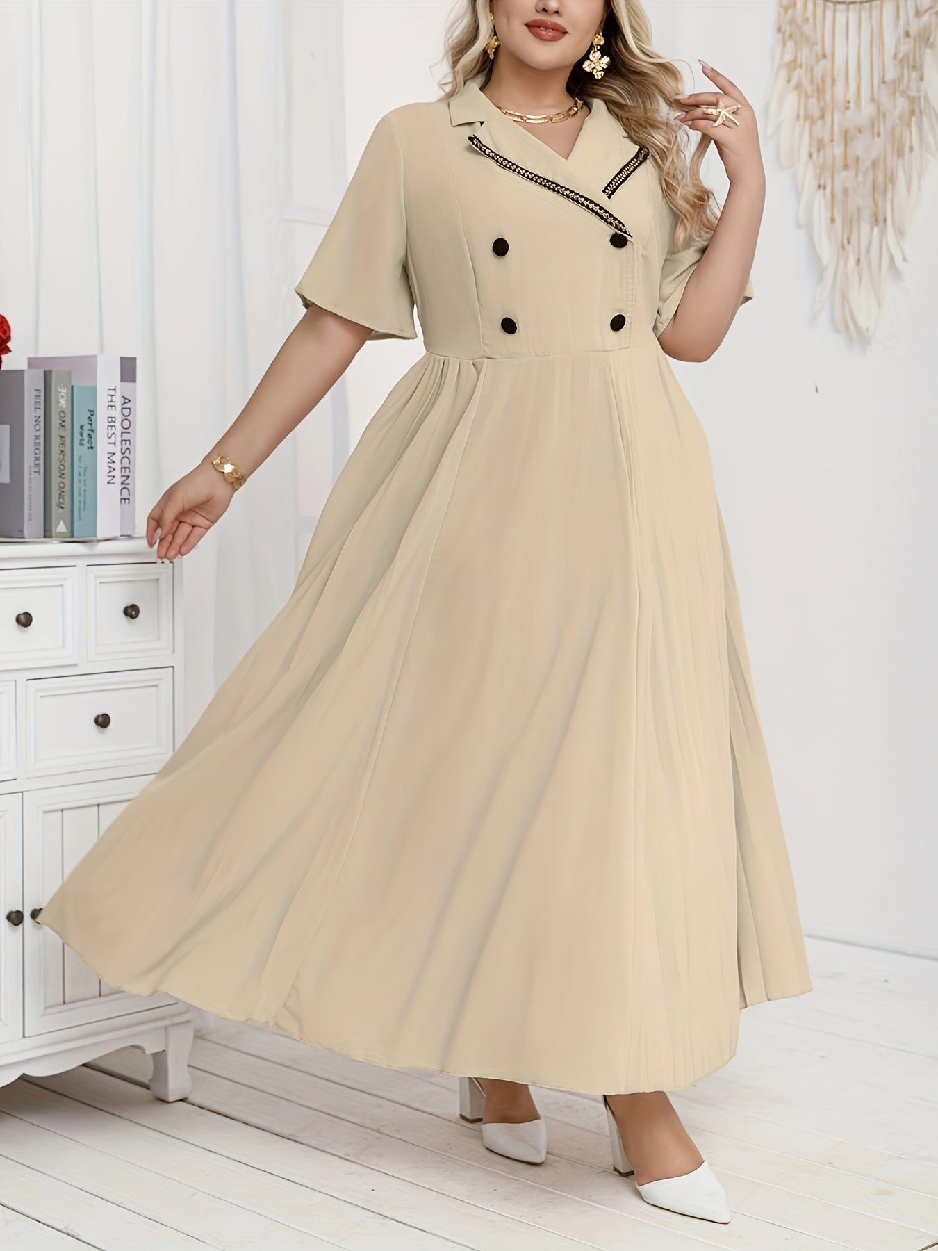 Women's Pleated Double-Breasted Dress With Minimalist Style