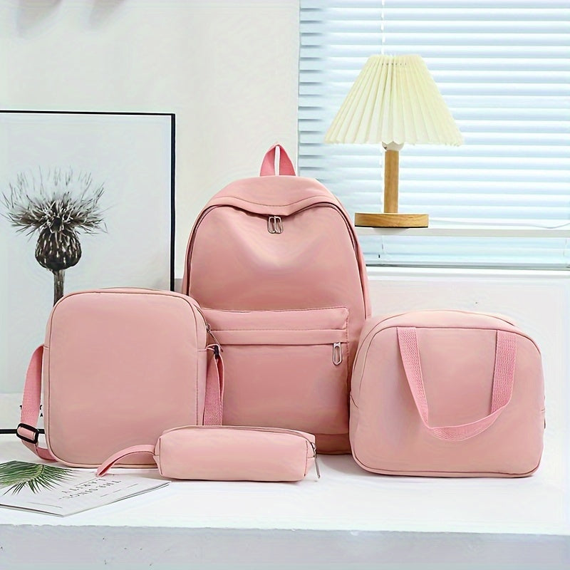 4 ta oddiy sayohat ruksaklari to'plami, bir rangda va katta sig'imga ega, maktab yoki sayohat uchun ideal.