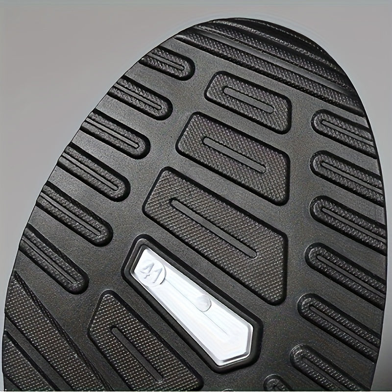 Men's Breathable Running Shoes Casual Sports Non-Slip Odor-Resistant Low Top Sneakers