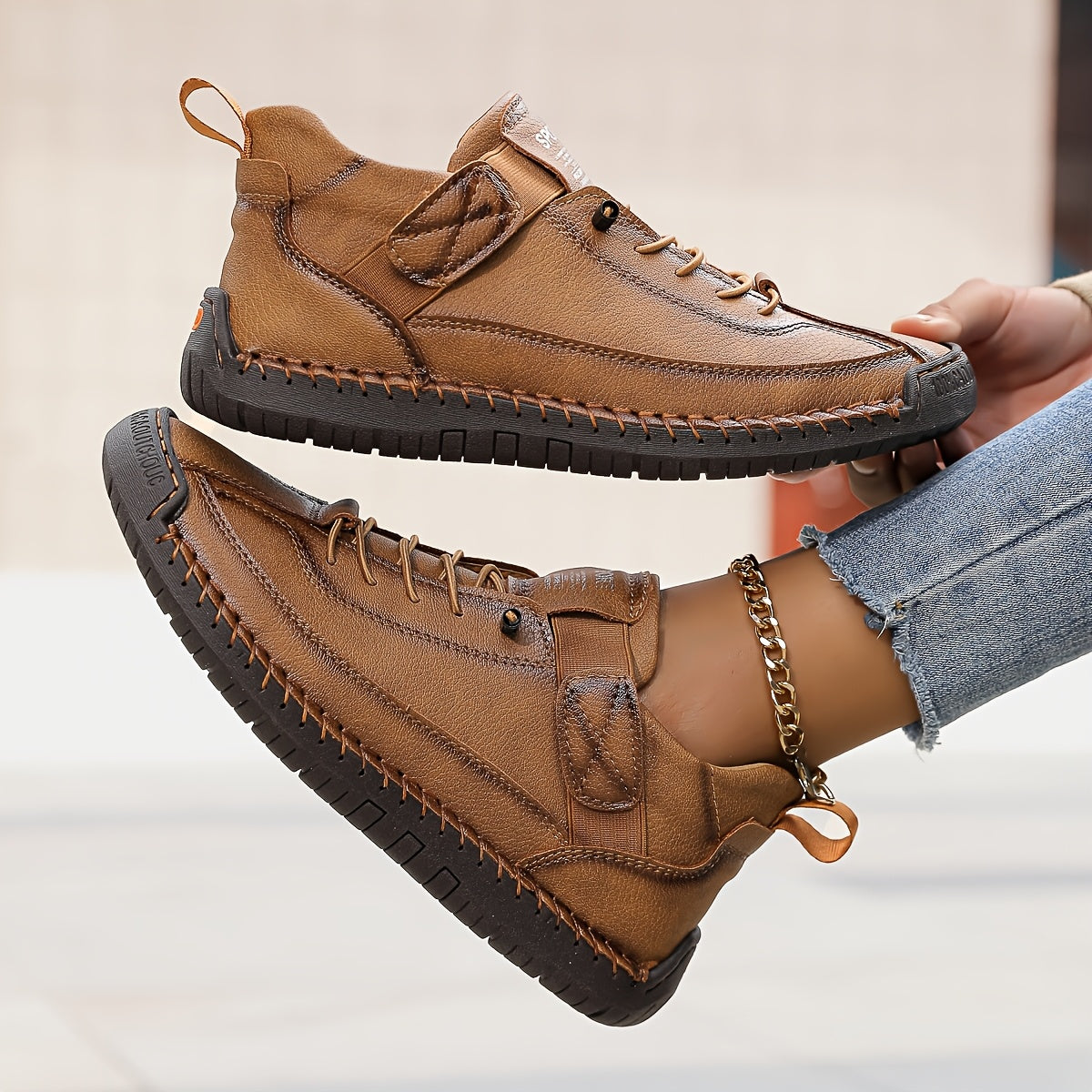 Ayollar uchun nafas oladigan tizzali sport poyafzali, yostiqlangan ichki qismi, sirpanmaydigan va bardoshli