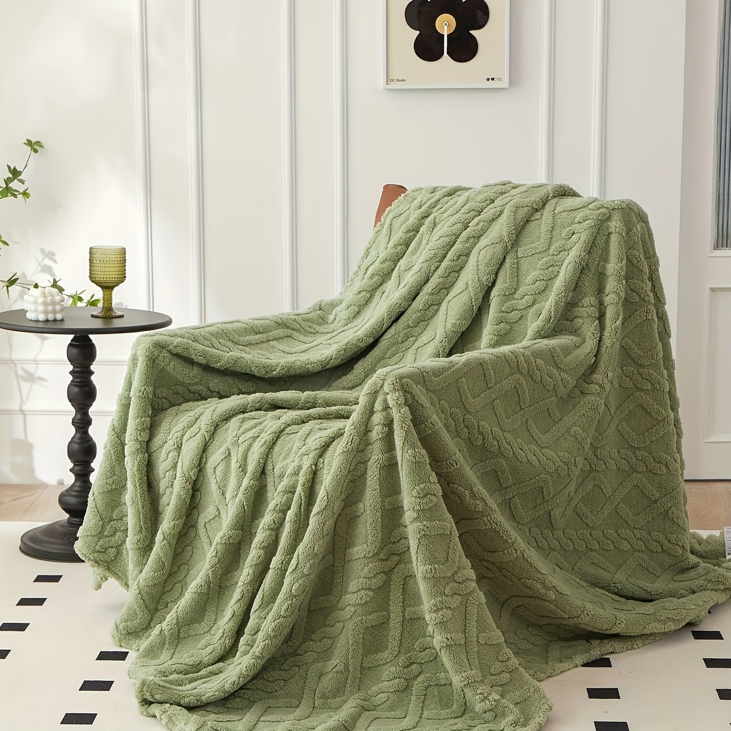 Reversible Jacquard Velvet Blanket for All Seasons Green