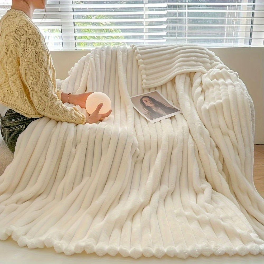 French Style Velvet Throw Blanket All-Season Plush Cozy Woven Flannel Fleece