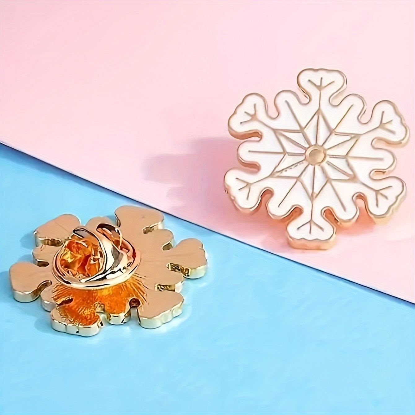 Set of 5 or 10 Christmas Brooch Pins Santa Holiday Enamel Alloy Jewelry for Women