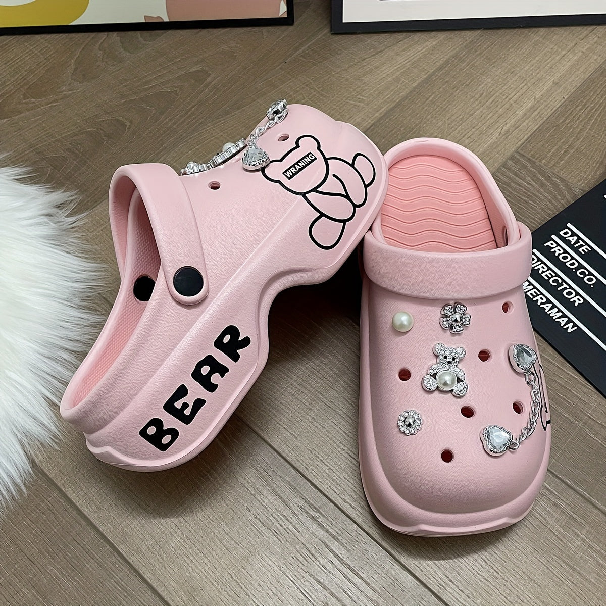 Kids Silver Plush Sole Hole Shoes for Casual Wear