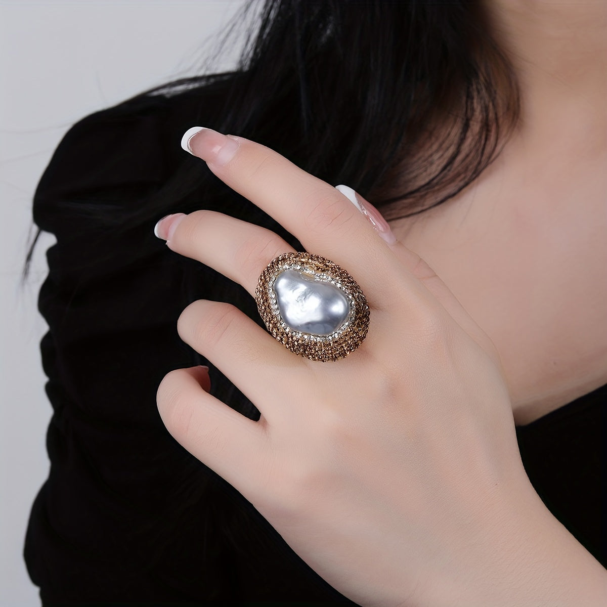 Chic Barok marvarid uzuk, rhinestone aksentlari bilan bezatilgan - Partiyalar va sovgalar uchun ideal, har qanday tadbirga mos keladi