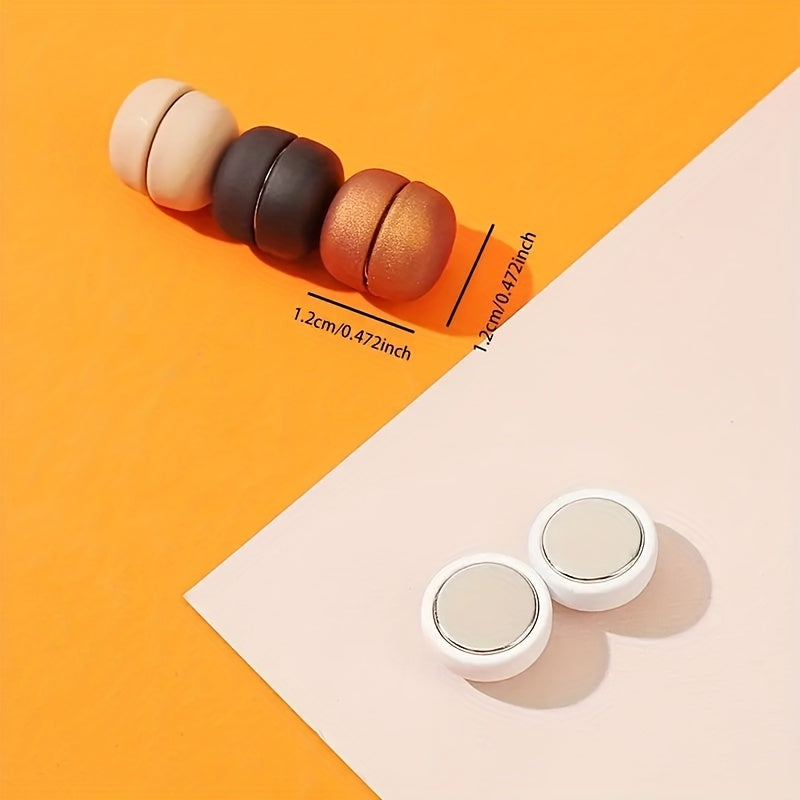 Set of 4 Multicolor Magnetic Scarf Buckles Accessories for Clothes