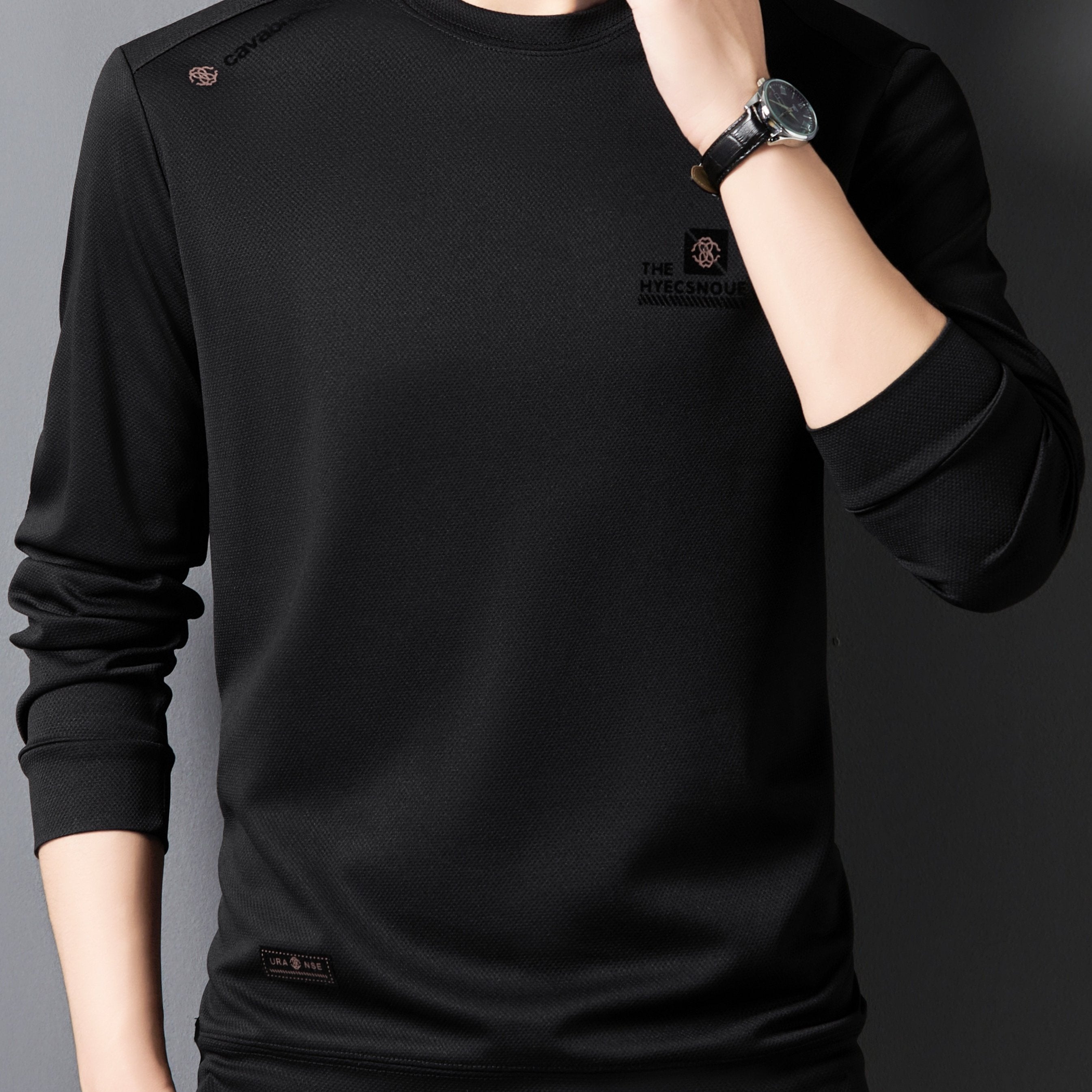 Men's Long Sleeve Crew Neck Sweatshirt with Chest Emblem Polyester Casual Autumn