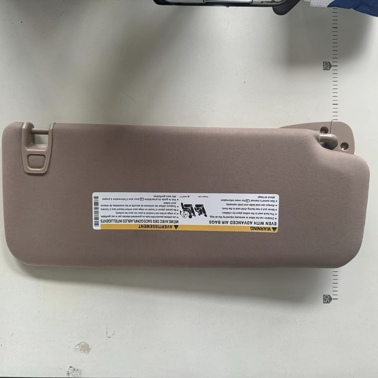 Universal Car Sun Visor for SUV Truck UV Protection and Glare Reduction