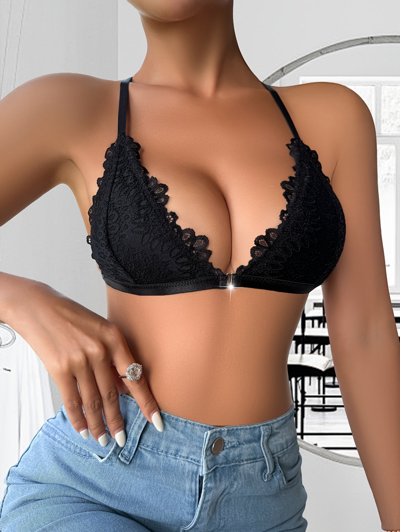 Women's Solid Color Lace-Up Nylon Lingerie Bra with Lace Splicing