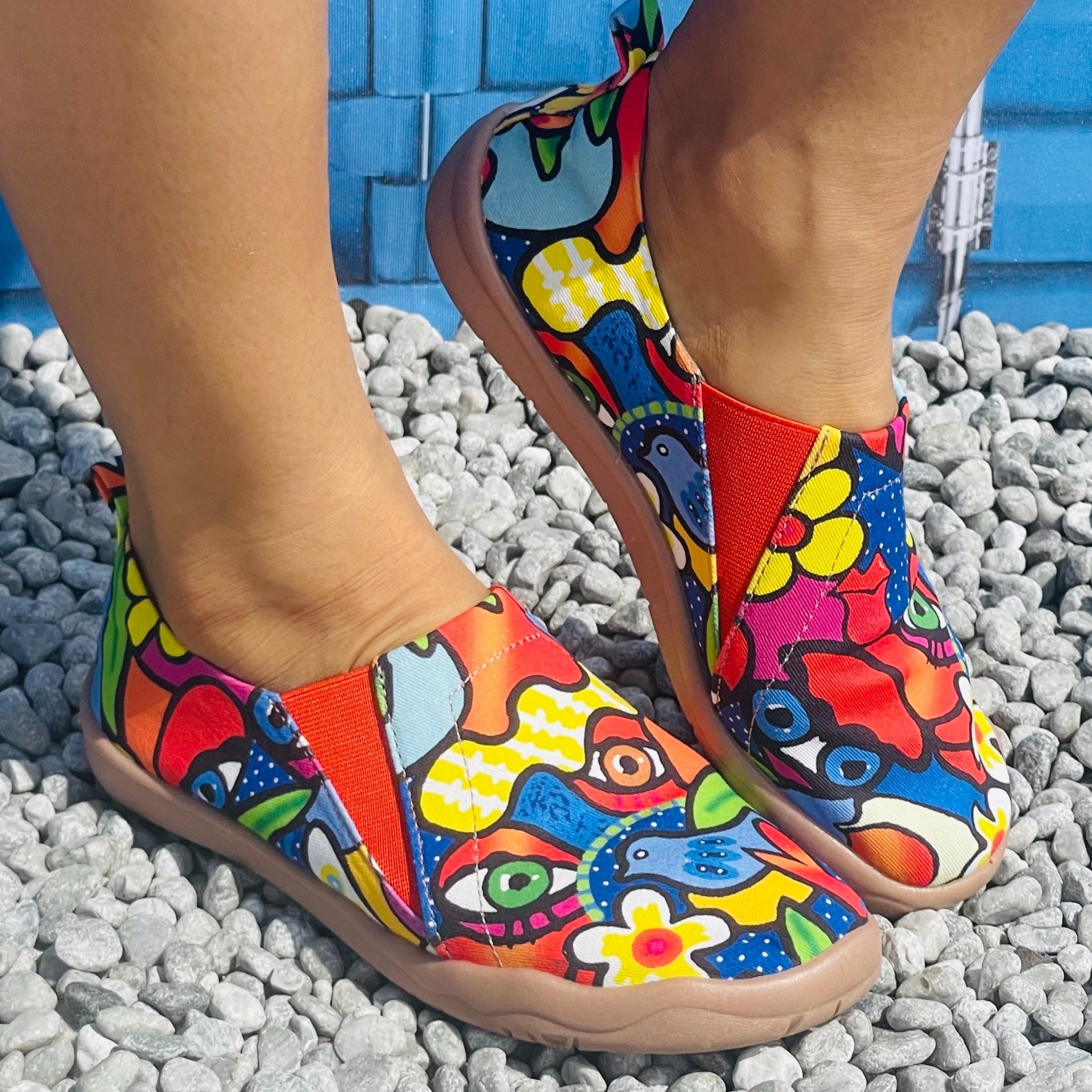 Ayollar uchun gullik slip-on mokasinalar mato qulay dumaloq barmoqli poyabzal