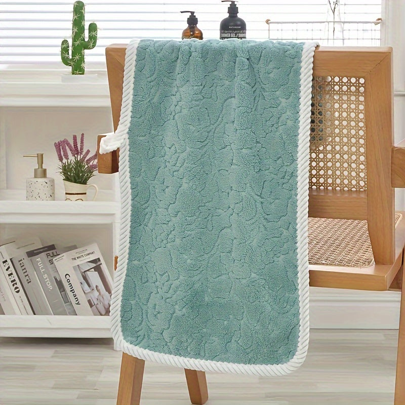 Bamboo Charcoal Bath Towel Set Includes 70x140cm Bath Towel and 35x75cm Washcloth for Adults