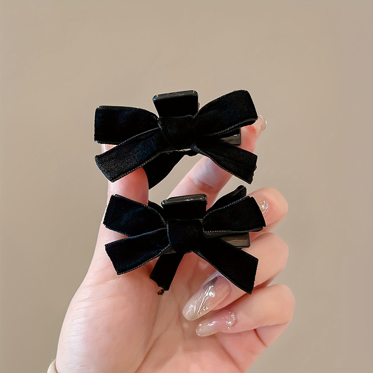 Women Velvet Butterfly Hair Clips Set, Elegant Bow Hair Accessories, Solid Color Small Hair Grips