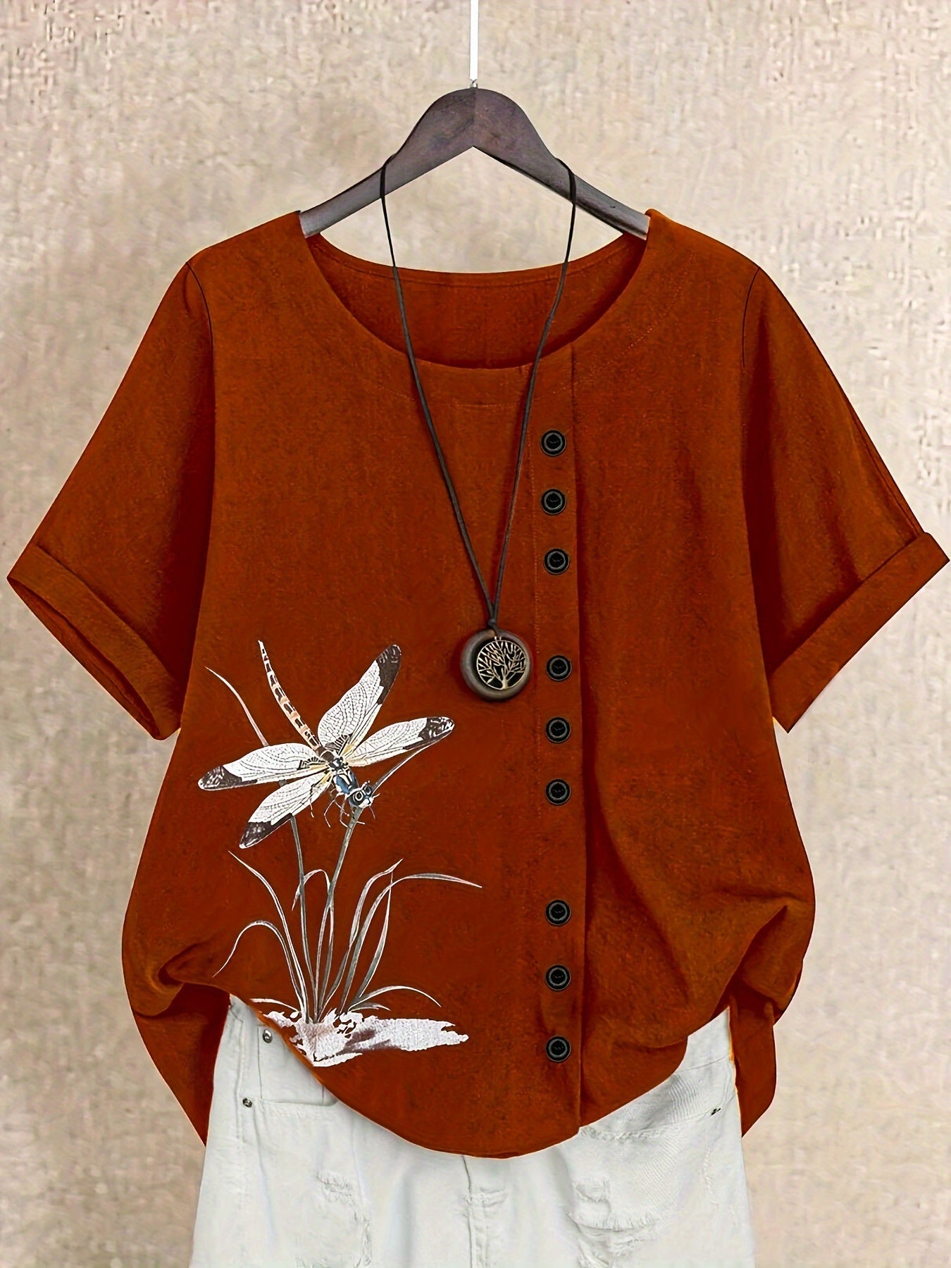 Katta o'lchamdagi ayollar uchun mayda chivin naqshli bluzka, bahor va yoz uchun mukammal.