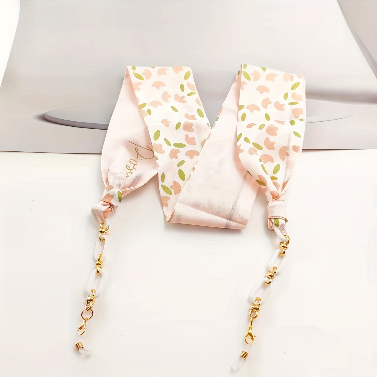 Eyewear Accessories Set with Cherry and Flower Pattern Scarf Glasses Chain Sunglasses Lanyard and Face Covering Strap