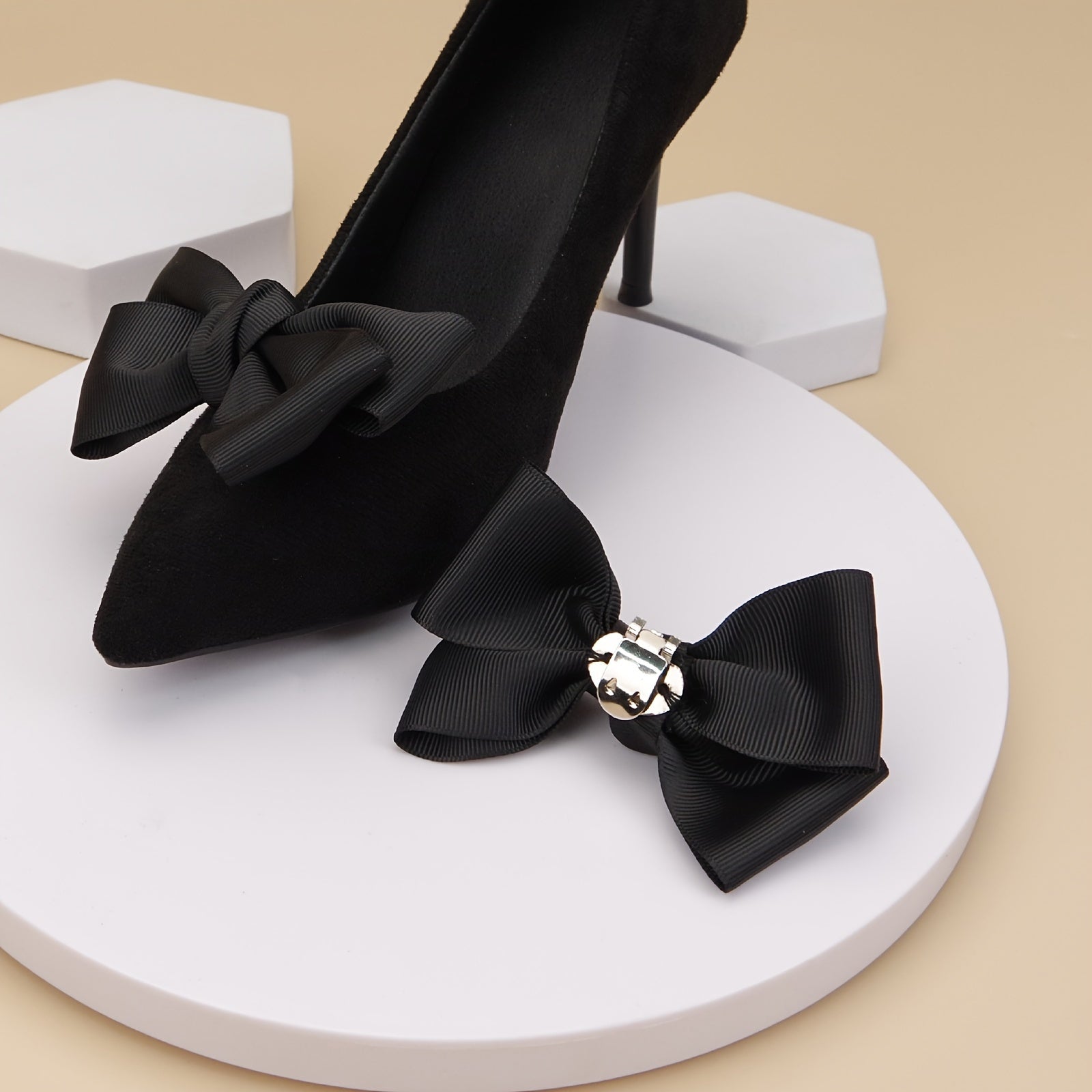 2Pcs Black Bow Shoe Clips Elastic Folding Buckle Polyester Shoe Accessories