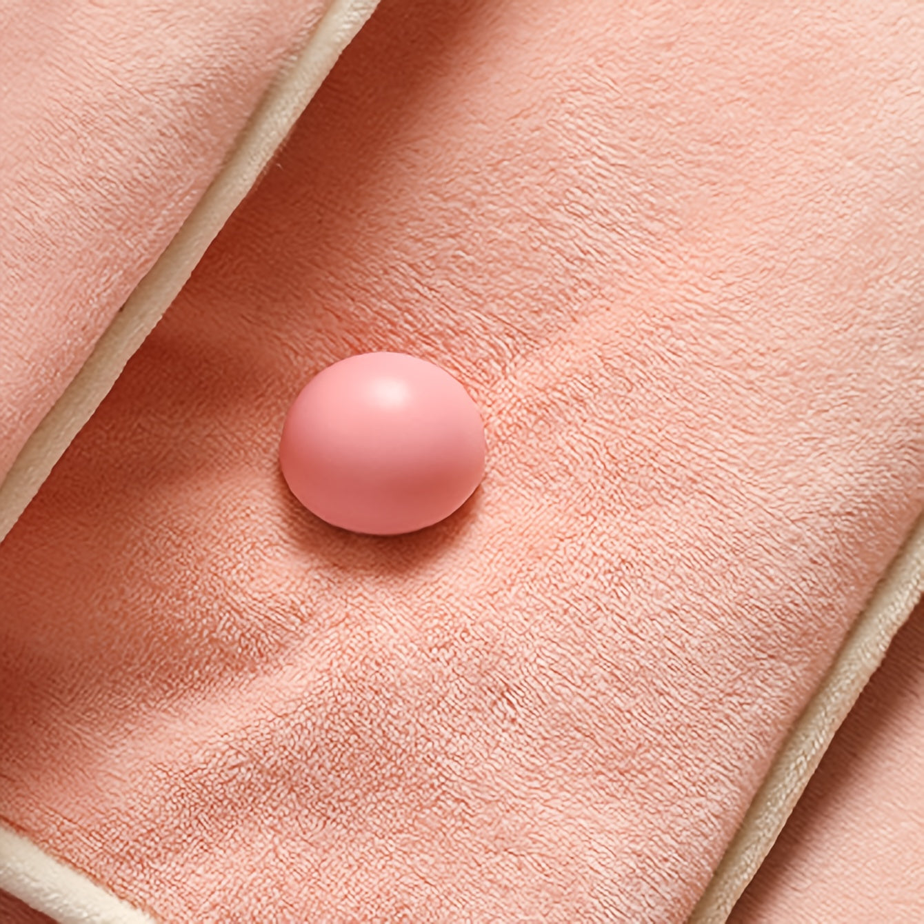 Set of 6 Non-Slip Quilt Clips for Comforters and Quilts in Assorted Colors