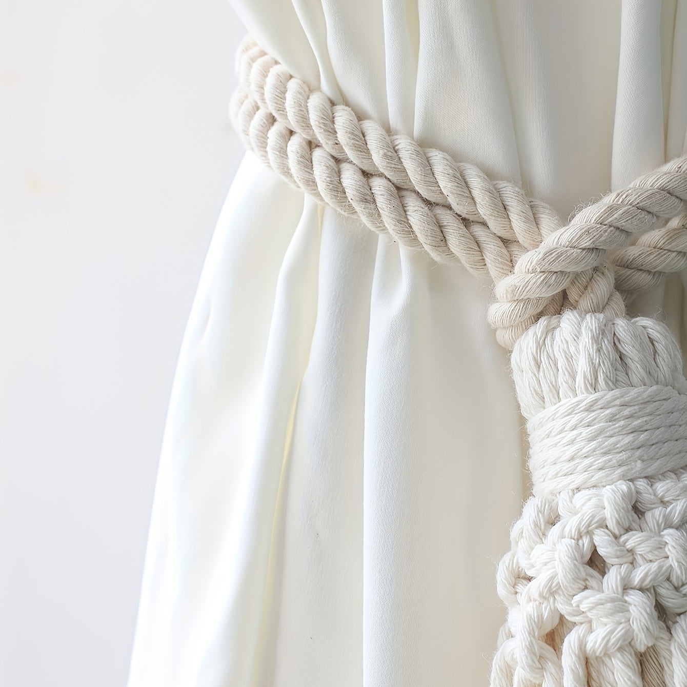 Set of 2 Hand-Woven Curtain Tiebacks with Tassel Decoration for Bedroom Living Room