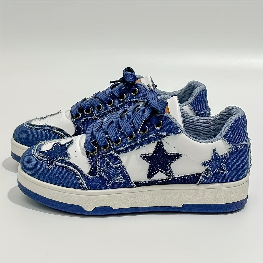 Women's Vintage Star-Patterned Sneakers Breathable Lightweight Non Slip