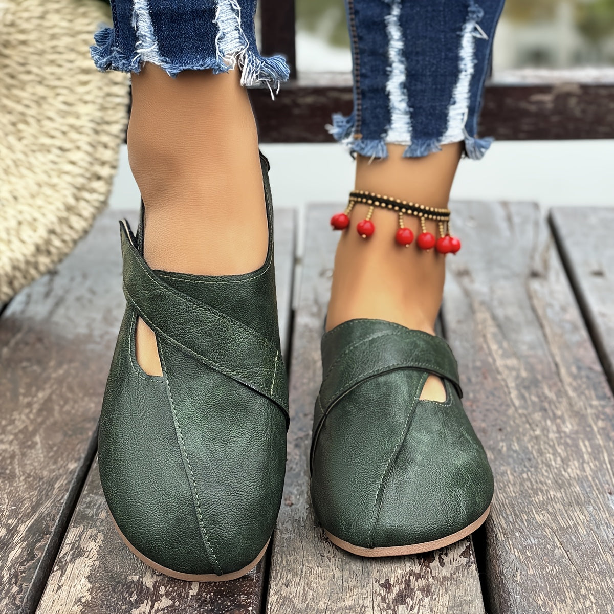 Women's Retro-Style Comfort Flats with Hook-and-Loop Fastener in Green