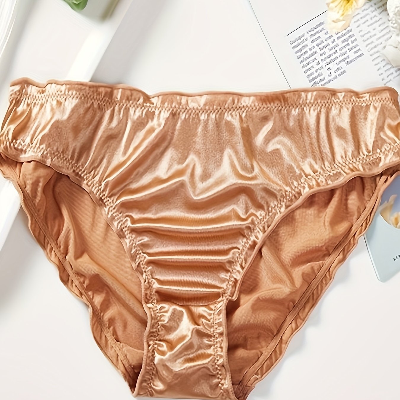 Bragas negras de satén para mujer, de tiro bajo y con fruncido, ropa interior elástica de nylon