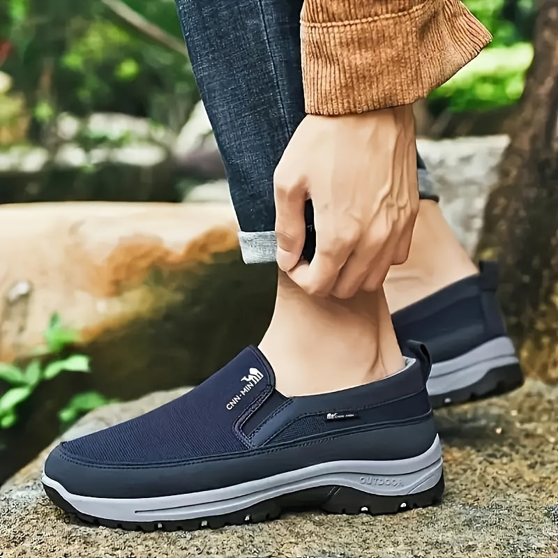 Men's Slip-On Sneakers Fabric Low Top Solid Color Casual Shoes