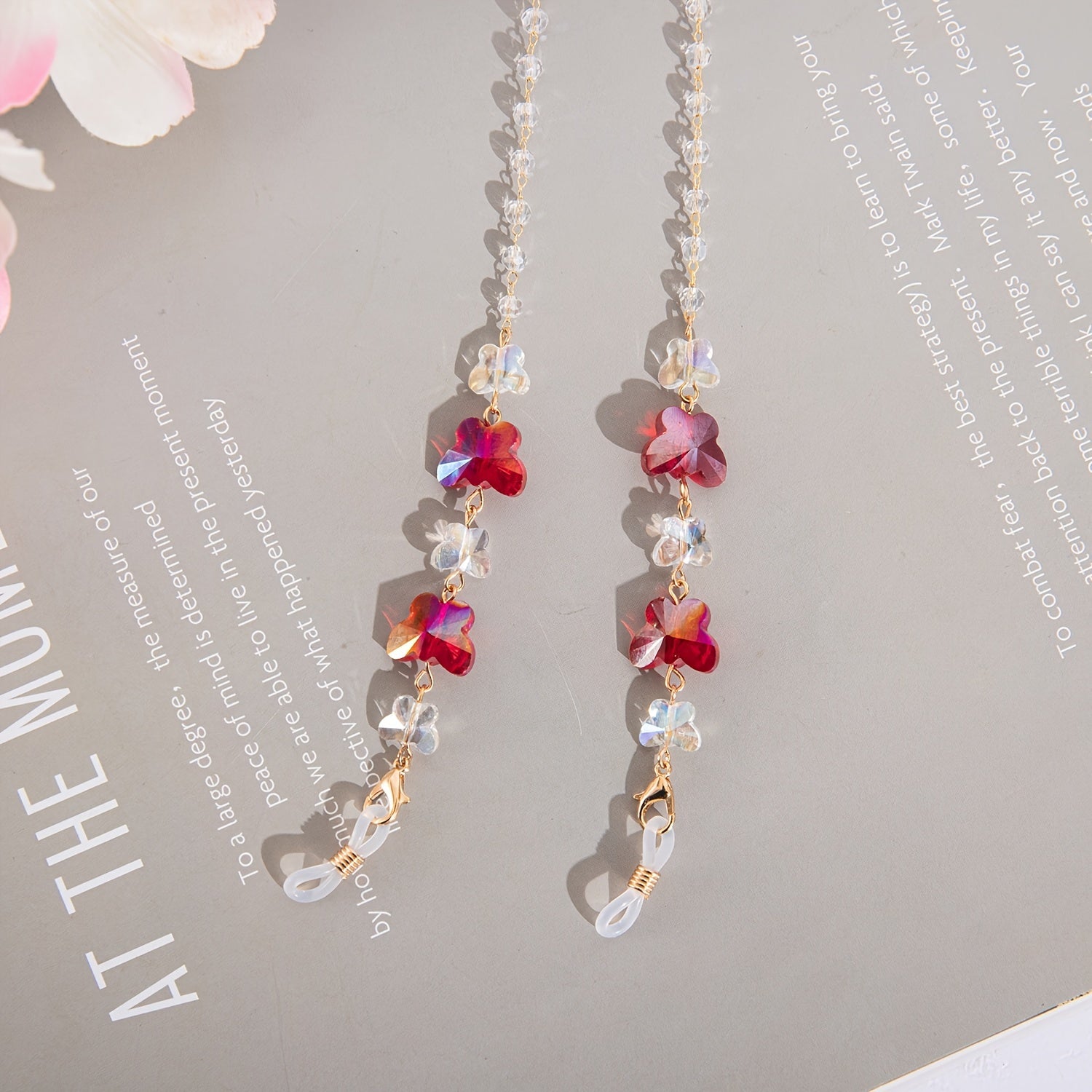 Zarif Kristall Qushlar Ko'zoynak Zanjiri - Ayollar uchun Ko'zoynak va Niqoblar uchun Zamonaviy Sirpanmas Lanyard