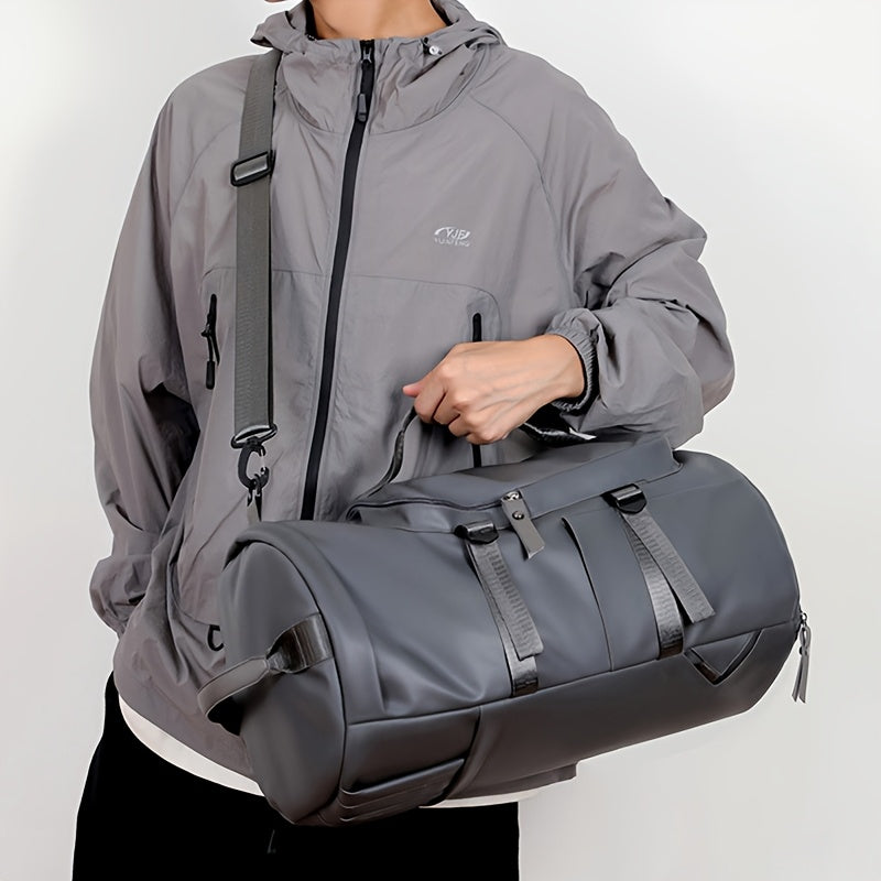 Ko'p maqsadli ochiq sayohat ruksak, kulrang/qora rangda, mustahkam PU materialidan tayyorlangan. Sport, fitnes, tasodifiy sayohatlar va qo'l yuklari sifatida mukammal. Ikki yelka tasmasi va ...