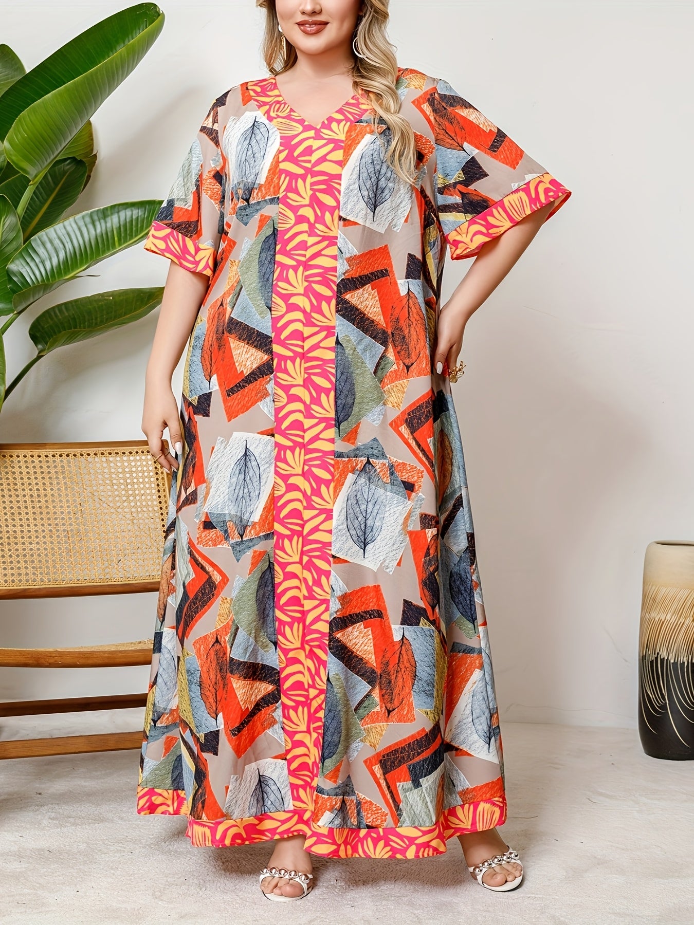 Plus Size Women's V-Neck Dress with Contrast Stitching and Middle East Style