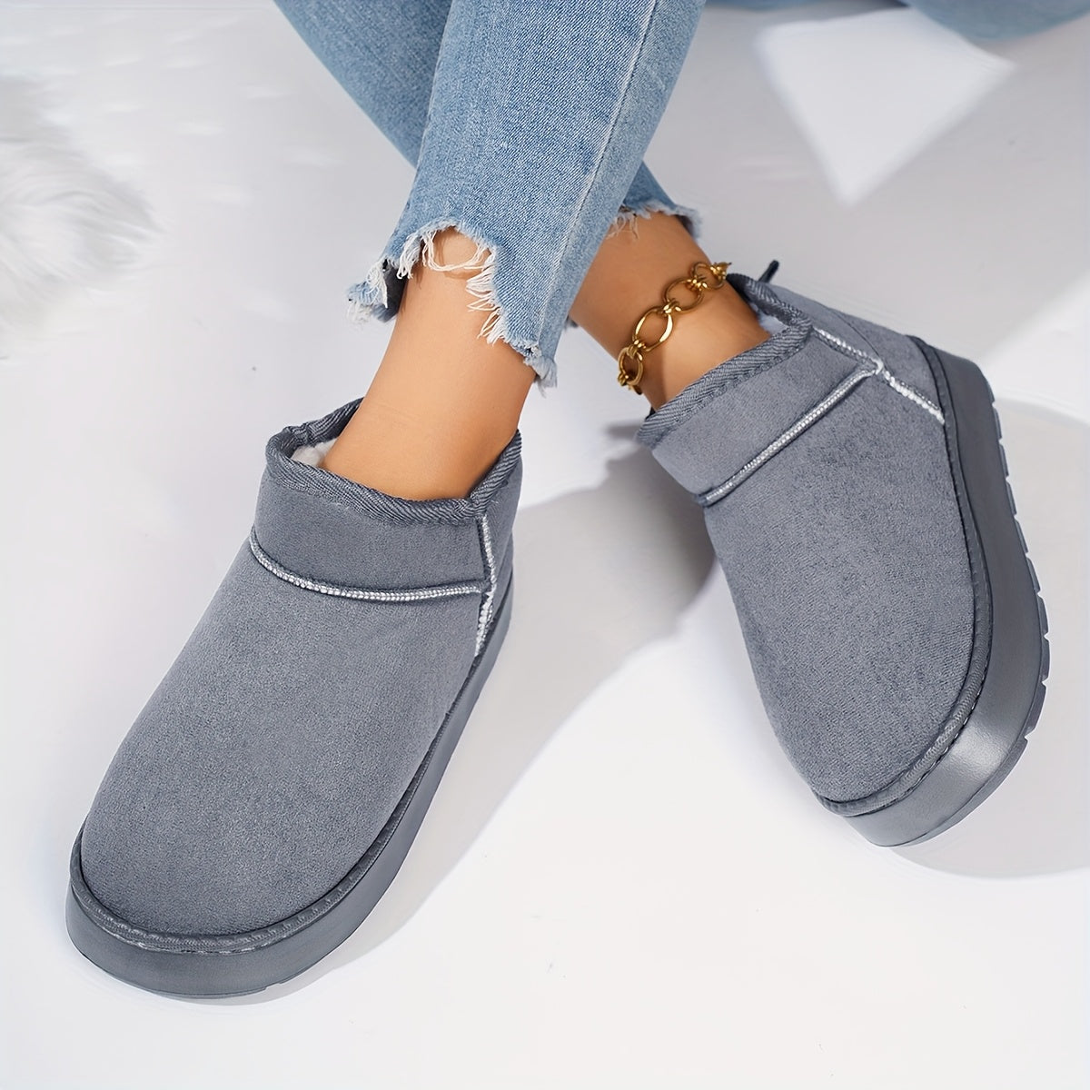 Women's Fleece Slippers with Gold Chain Ankle Strap, Non-Slip Sole, Plush Lining