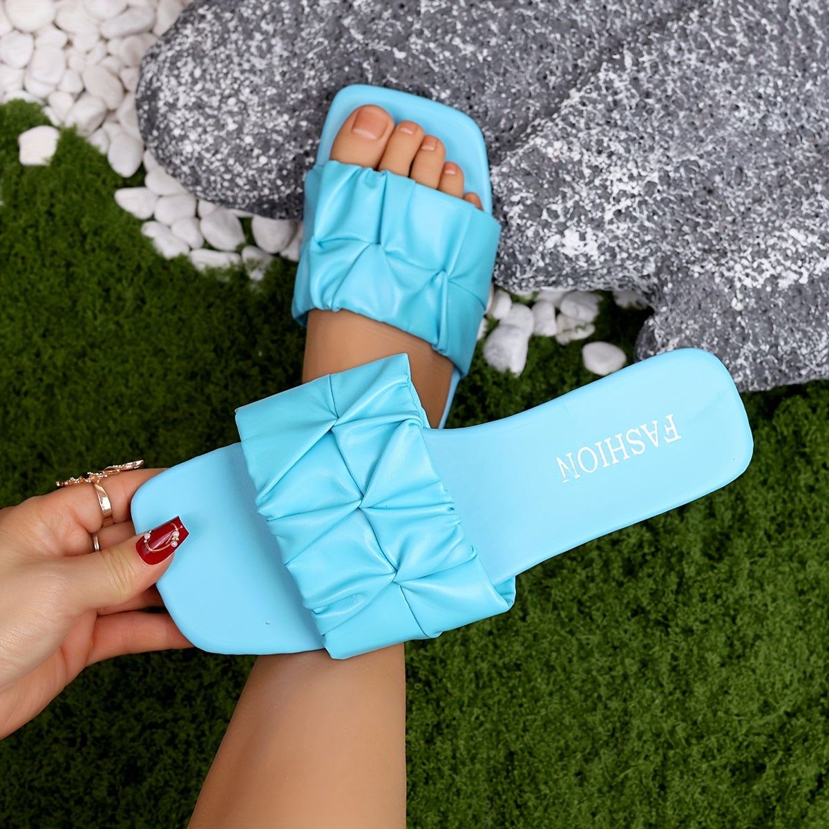 Women's Summer Elegant Slip-On Flats Beige Floral Open Toe Casual Sandals