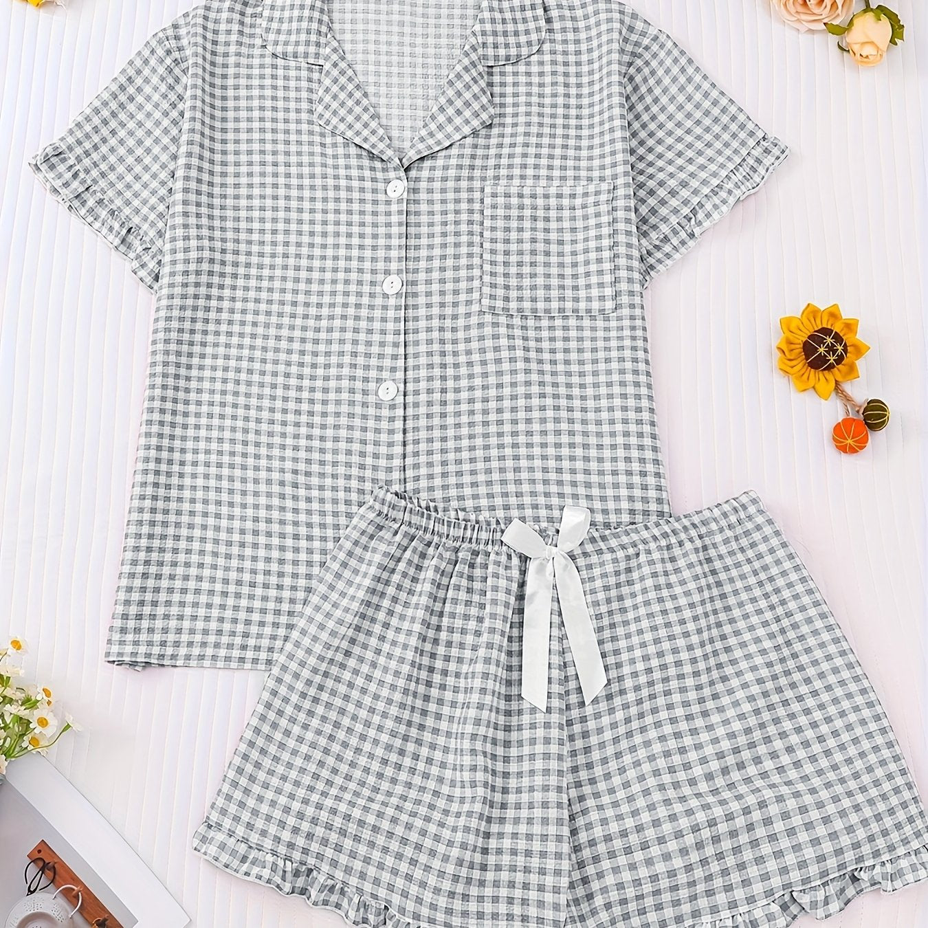 Conjunto de pijama de verano talla grande con ribete de volantes, manga corta y botones a cuadros