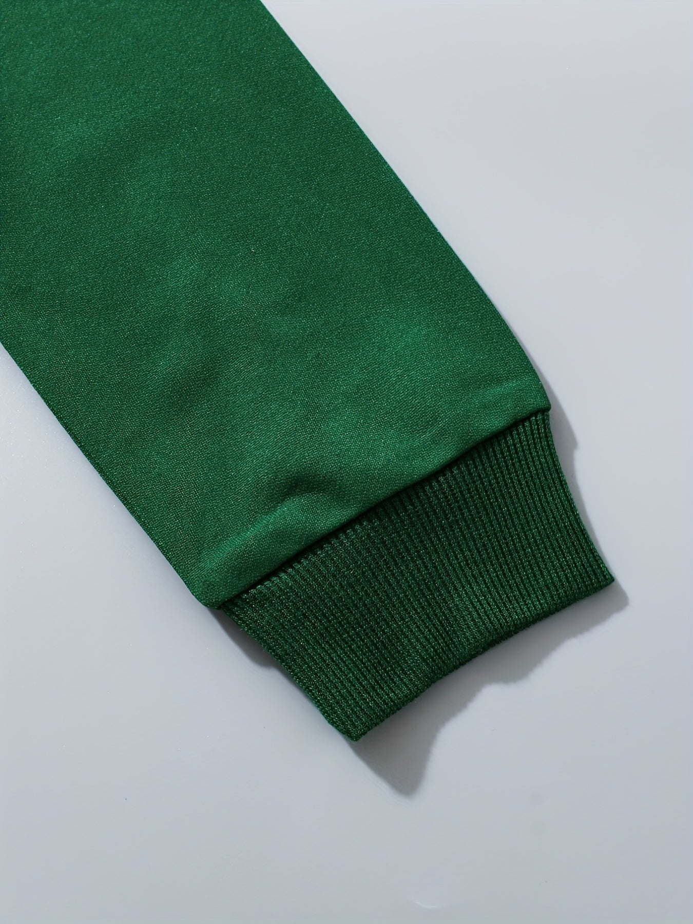 Boys' 2-Piece Hoodie and Sweatpants Set with Tokyo Letter Print for Spring and Fall