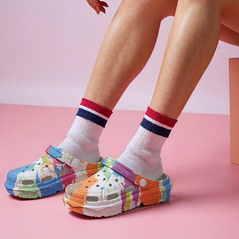 Women's Lightweight EVA Clogs with Thick Sole and Abstract Art Design