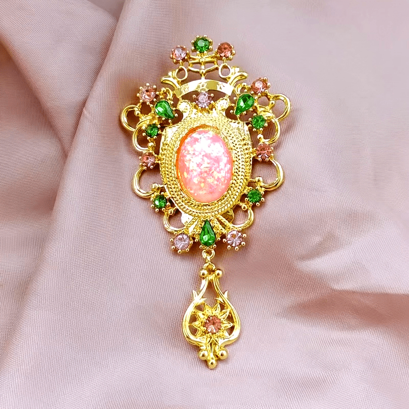 Vintage Style Jewelry Brooch Pin with Baroque Pearl and Green Accents for Men and Women
