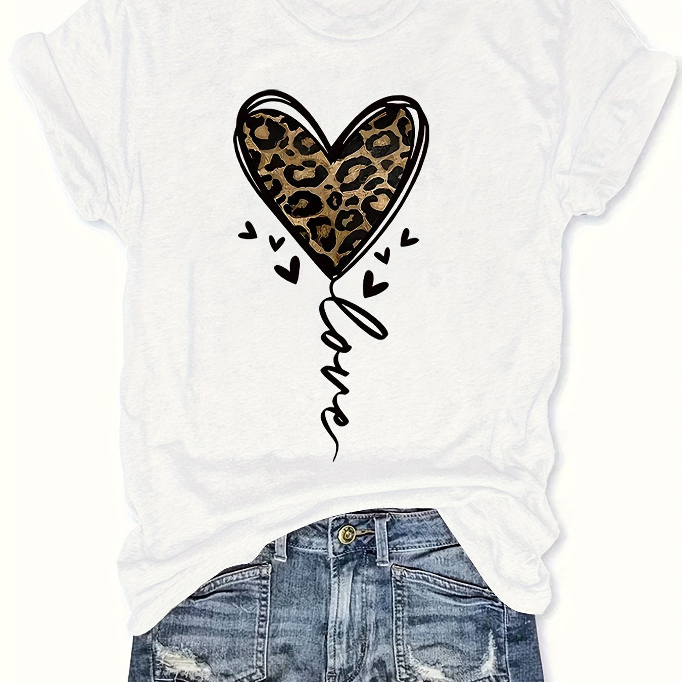 Plus Size Leopard Heart Print T-Shirt Casual Short Sleeve Top for Women
