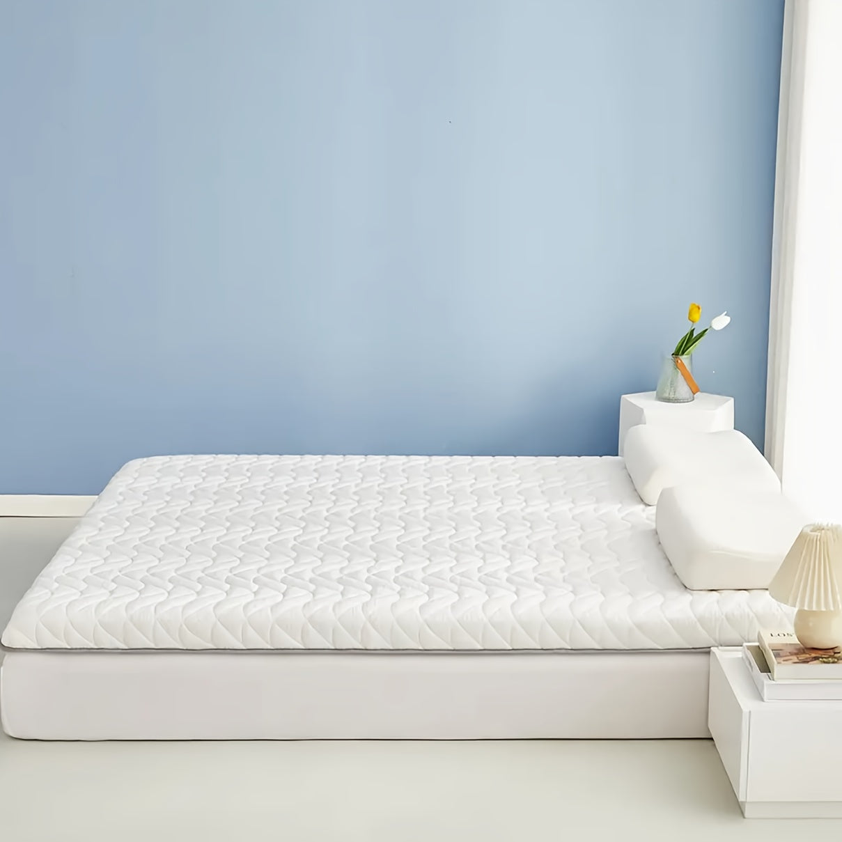 Breathable Non-Slip Mattress Pad 6-8cm Thick Polyester Woven Fabric White